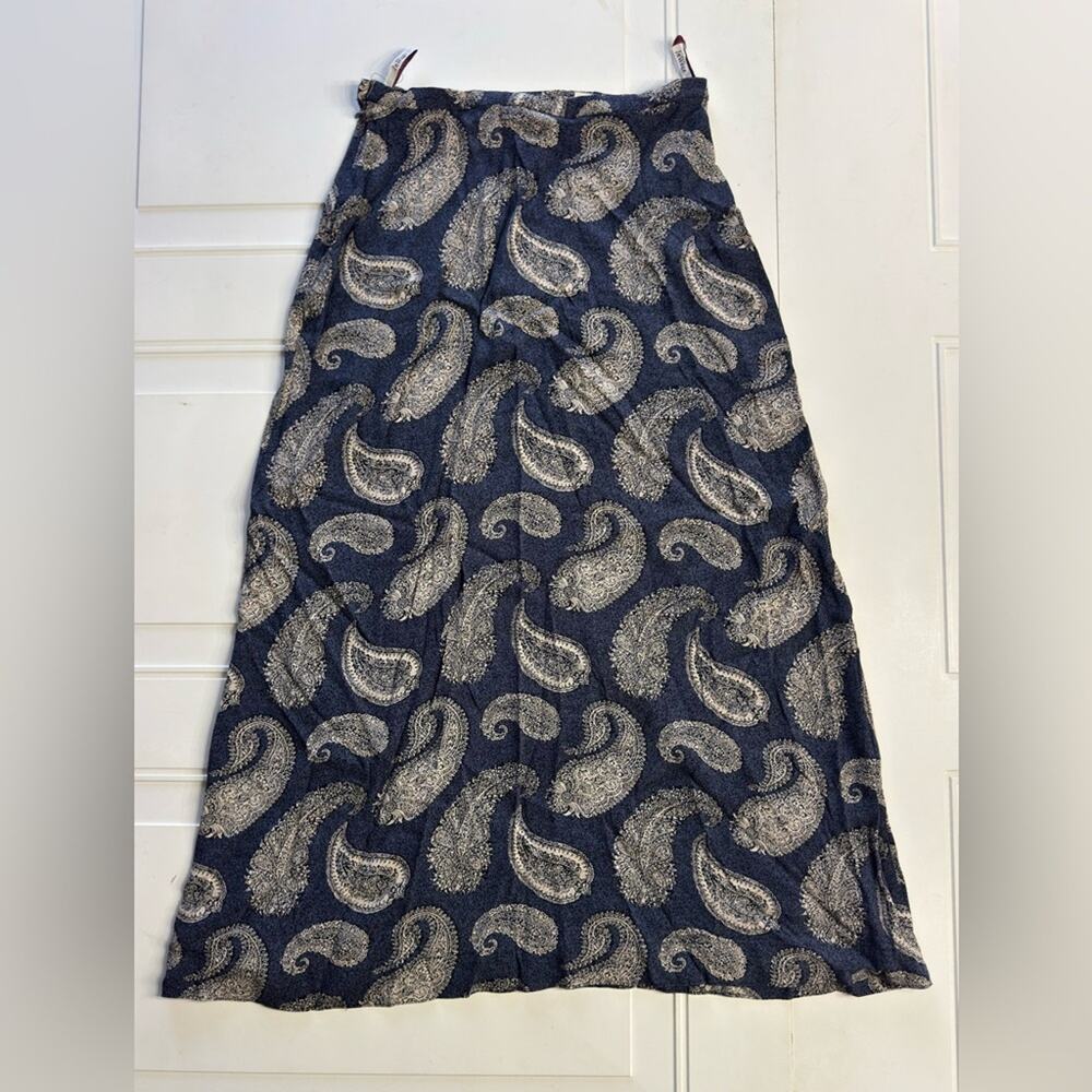 InWear Vintage Womens Size 6 Blue Paisley Maxi Skirt 100% Rayon - Picture 7 of 7